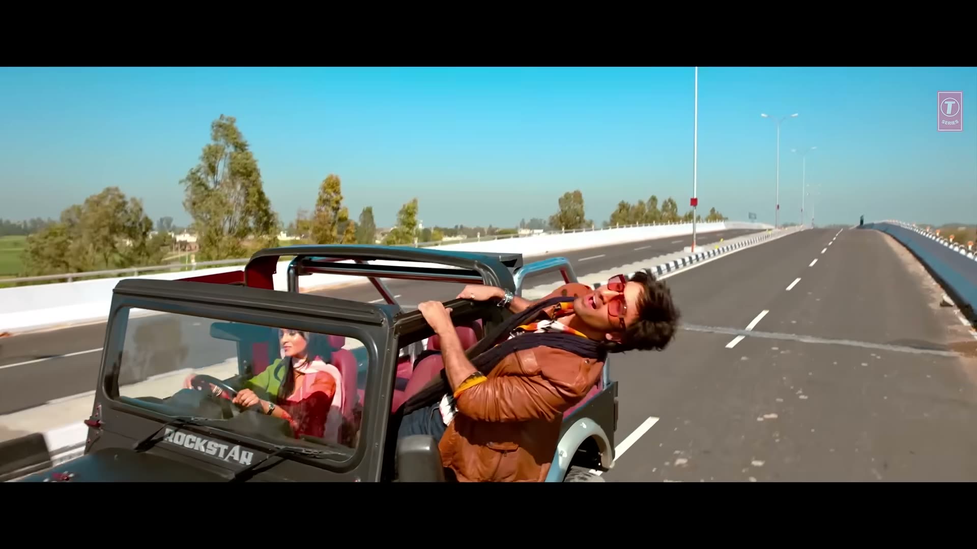 Dil Ka Jo Haal Hai (Lyrical) ｜ Besharam ｜ Ranbir Kapoor ｜ Abhijeet Bhattacharya, Shreya Ghoshal