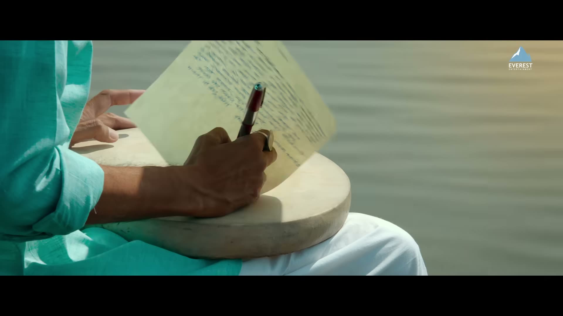 Baharla Ha Madhumas Full Video Song ｜ Maharashtra Shaheer ｜ Ajay-Atul, Guru, Shreya ｜ Ankush, Sana
